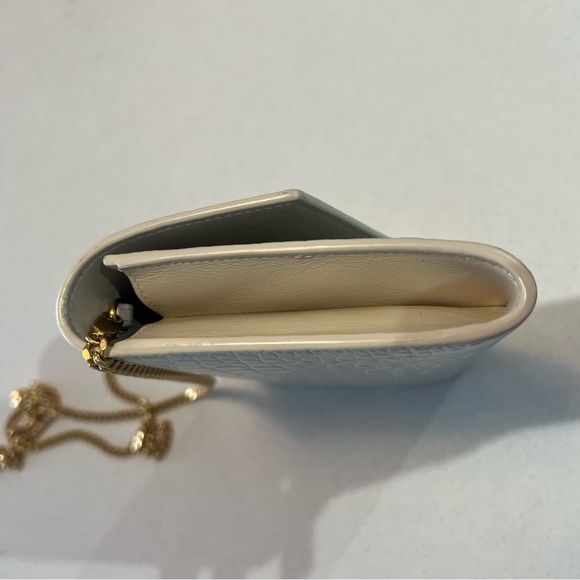 UPTOWN CHAIN WALLET FULL SET WITH RECEIPT - Picture 8 of 9